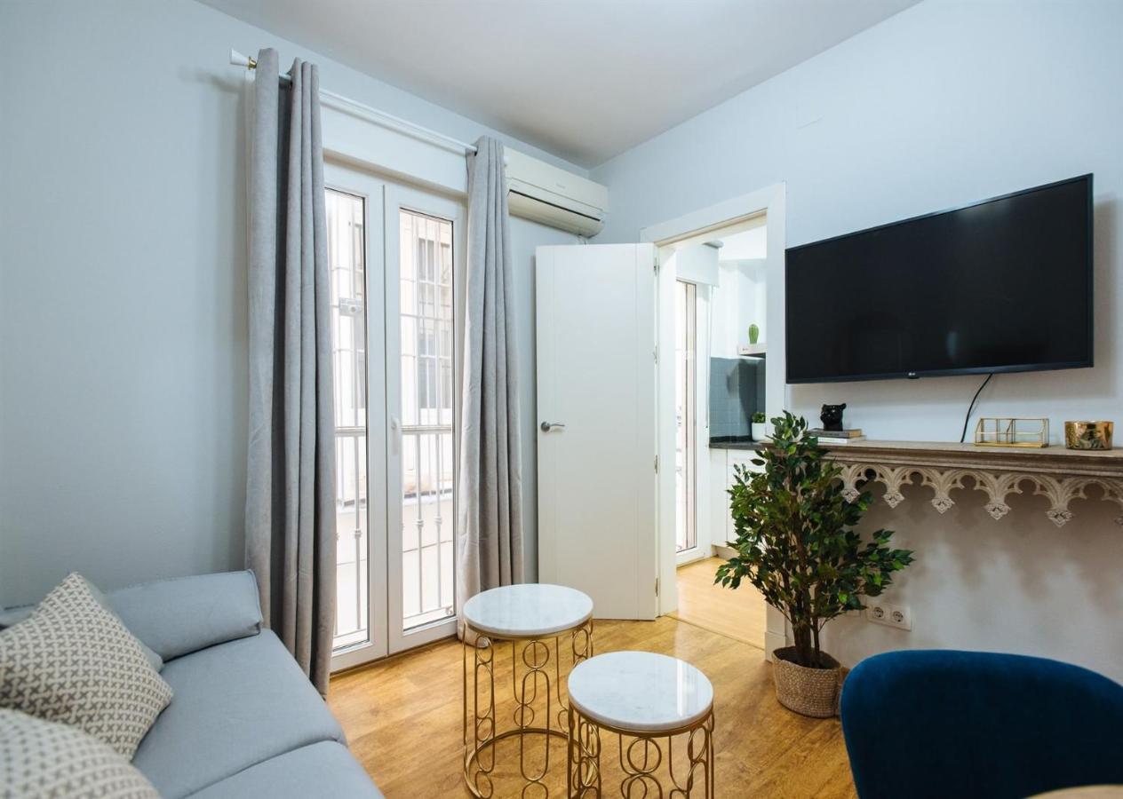 Feijoo Suite Apartment إشبيلية المظهر الخارجي الصورة